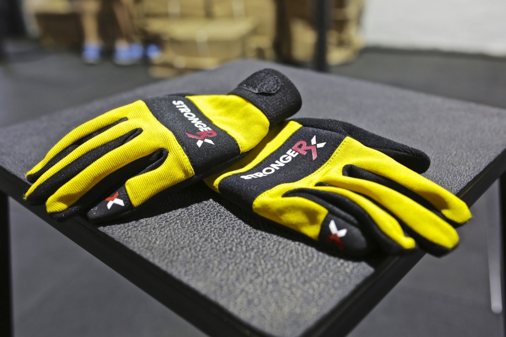 StrongerRx RTG Gloves Box